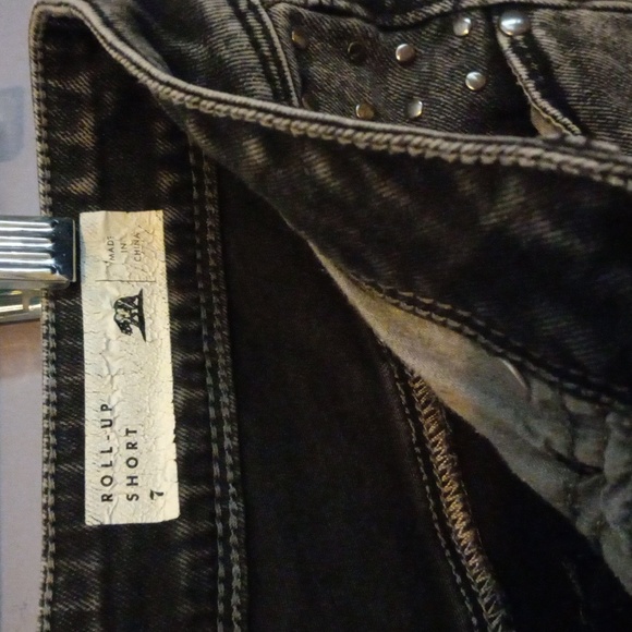 Bullhead Roll-Up Short (Junior) - Picture 4 of 4